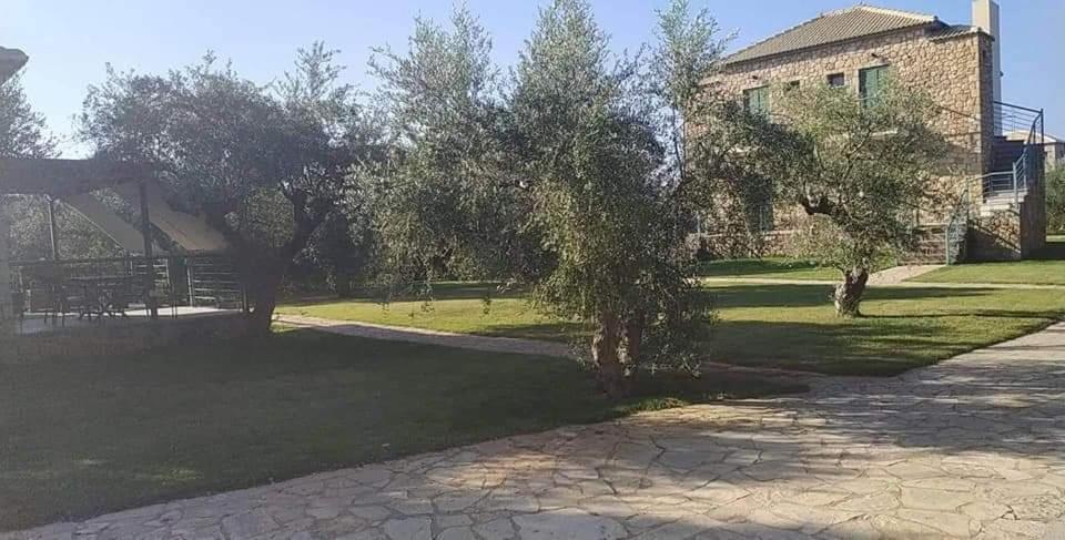 Megalos Kampos Marathopoli Bagian luar foto