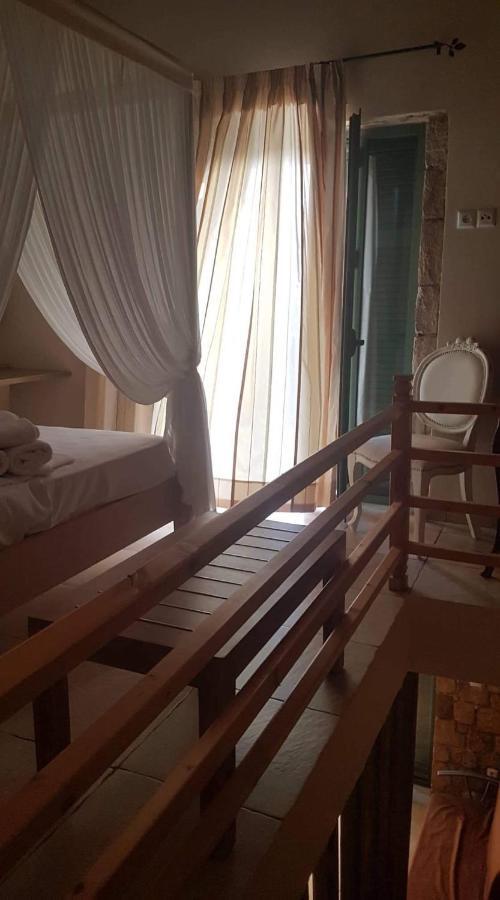Megalos Kampos Marathopoli Bagian luar foto